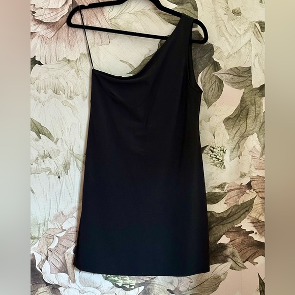 Abercrombie & Fitch Traveler One Shoulder Mini Dress - Picture 4 of 5